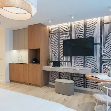 L A Urban Retreat By Ben&co Σαράγεβο