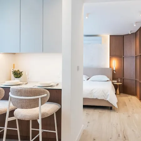L A Urban Retreat By Ben&co