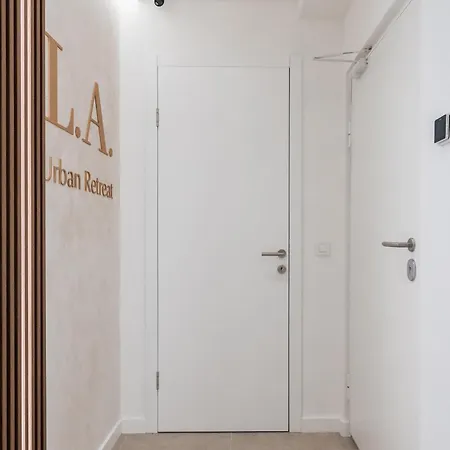 L A Urban Retreat By Ben&co Διαμέρισμα